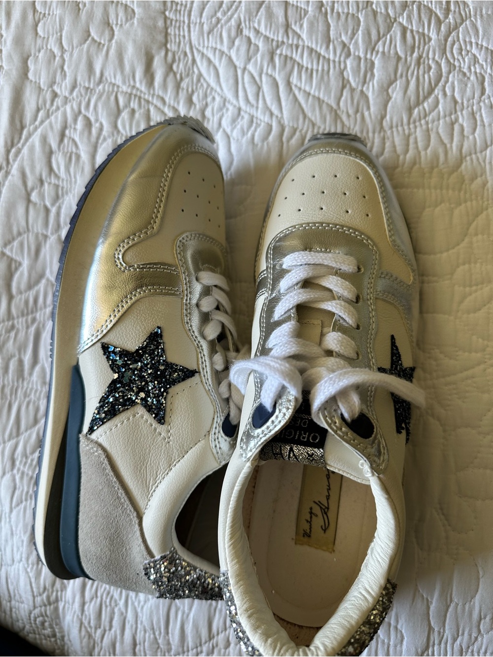 Women's Vintage Haviana Blue & White Star Detail Sneakers - Size 8